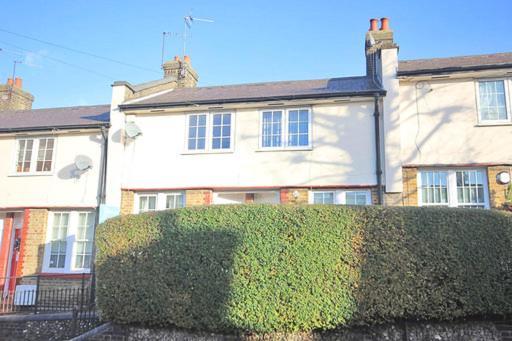 Tooting Lodge London - Cosy 2 Bedroom House With Garden, 5 Mins Walk To Tube Station מראה חיצוני תמונה