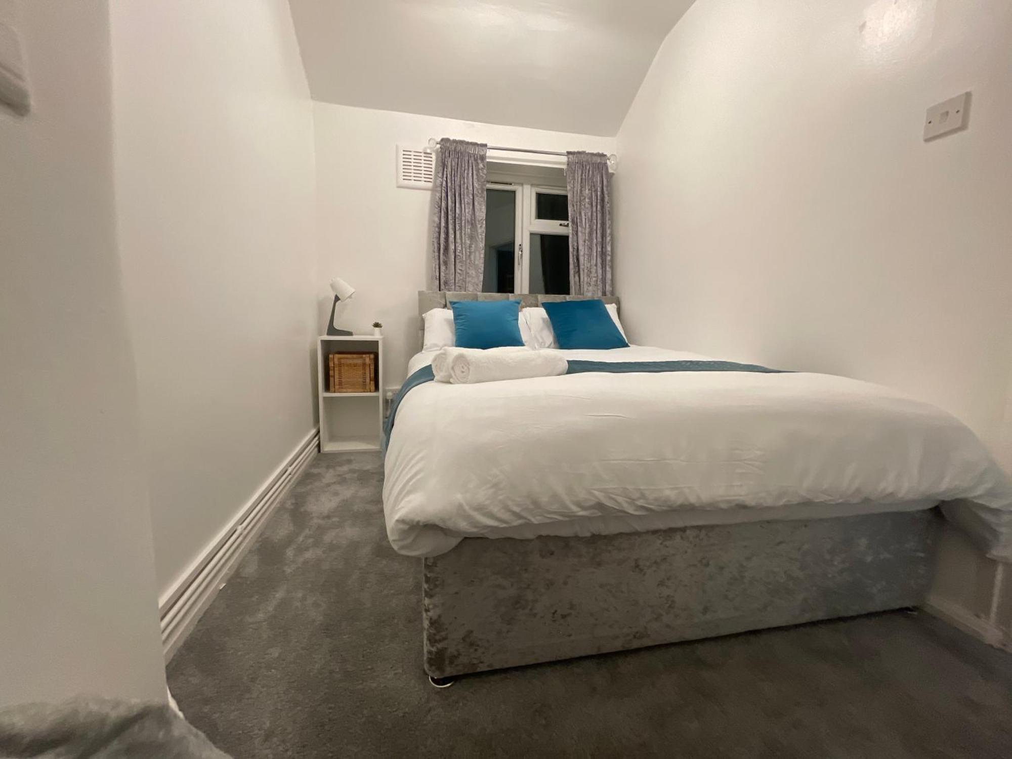 Tooting Lodge London - Cosy 2 Bedroom House With Garden, 5 Mins Walk To Tube Station מראה חיצוני תמונה